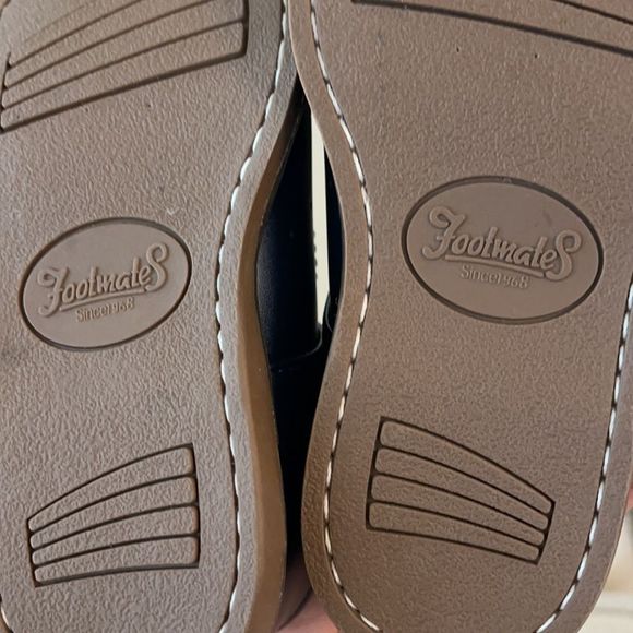 NWOT Footmates Harper Mary Jane - Picture 3 of 4